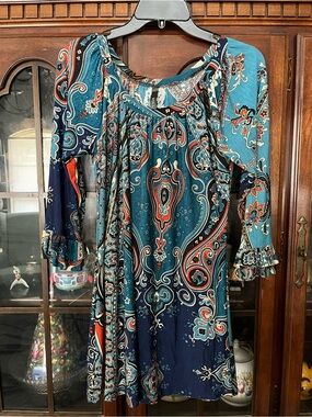 VOLL Women’s Medium Boho Paisley Peasant Tunic Top Bell Sleeve Floral Blouse
